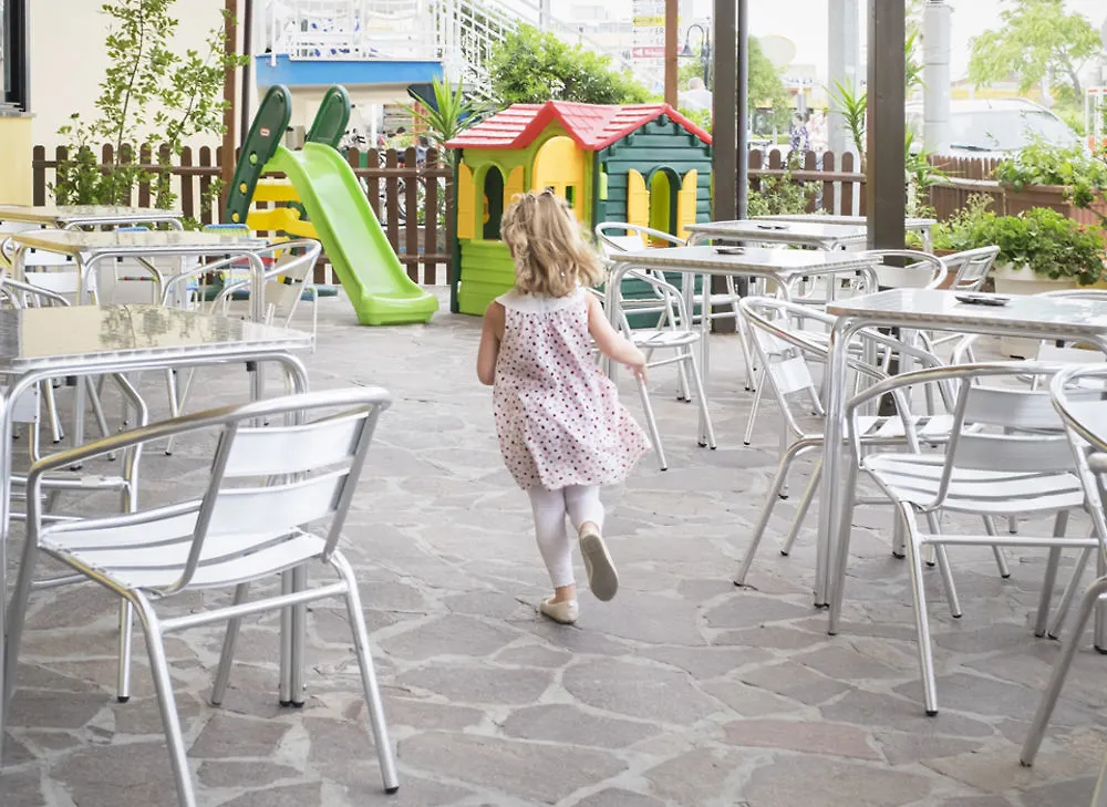 Hotel Mignon Riccione Fronte Mare