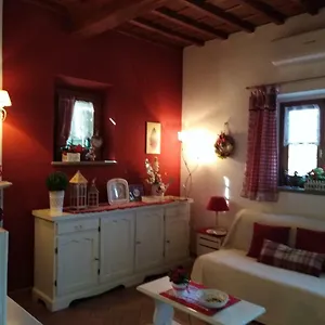 suite-la-badia.it-tuscanyhotel.com/